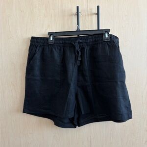 Quince Black Women's Linen Shorts